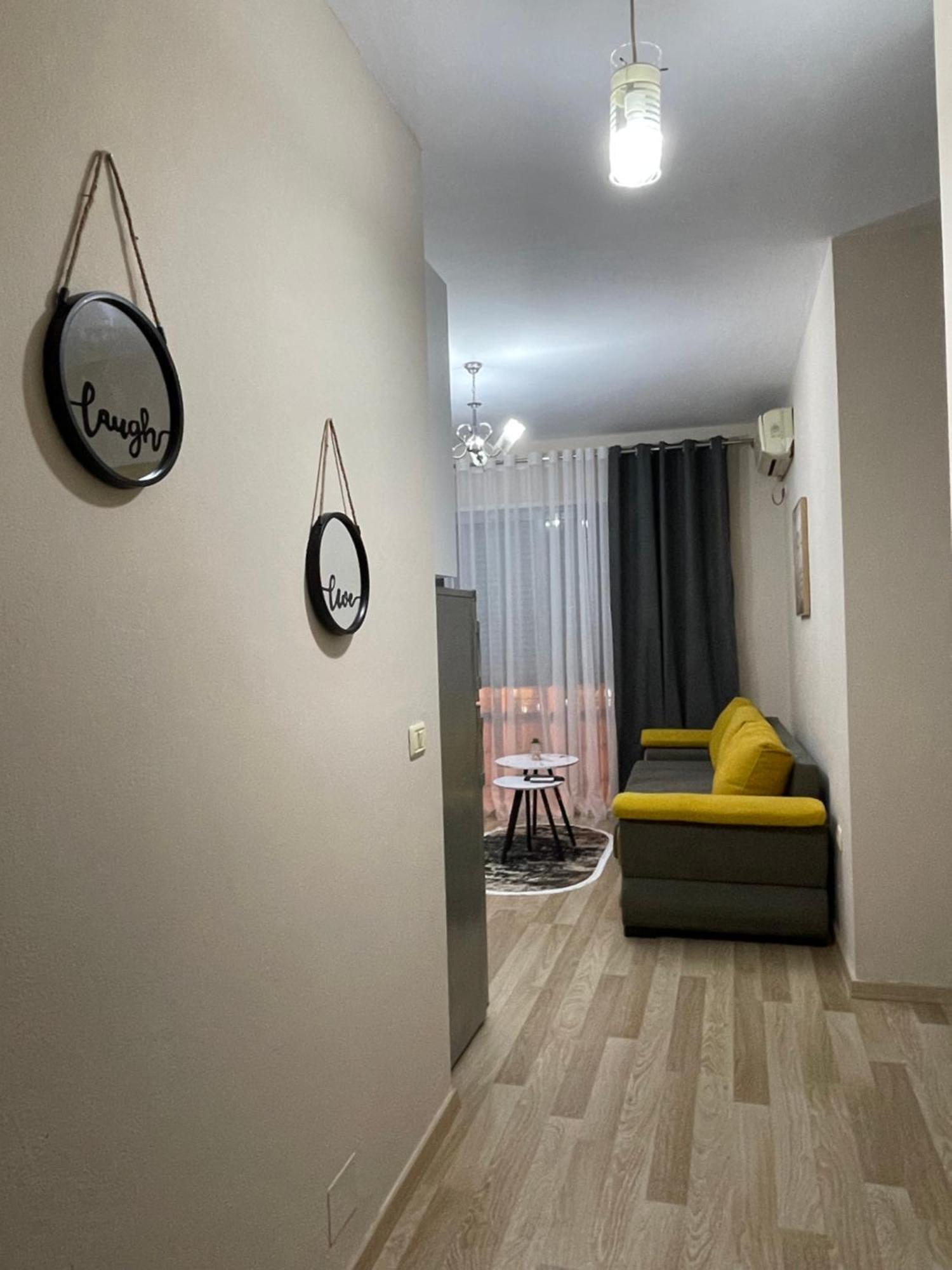 Comfort Apartment City Center Tirana Bagian luar foto