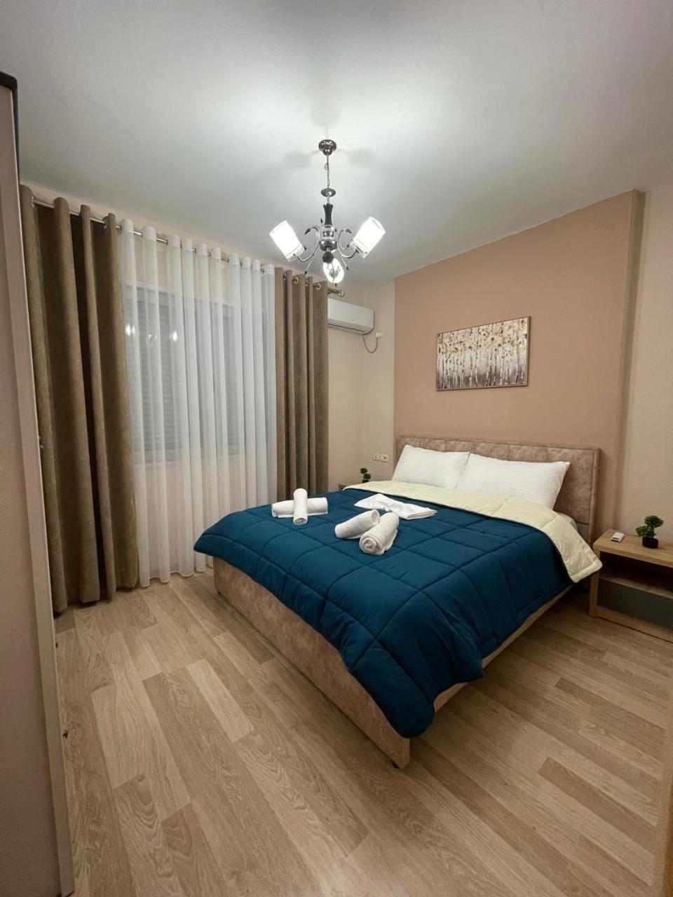 Comfort Apartment City Center Tirana Bagian luar foto